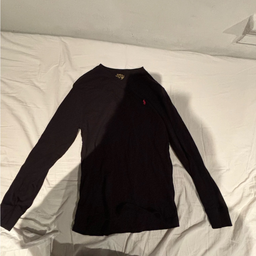 Kids polo long sleeve black size large (14-16)NEW CLEAN AND AUTHENTIC